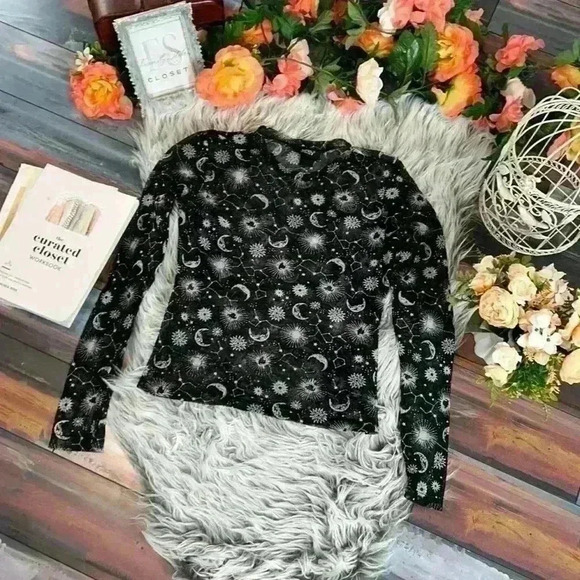 Just Polly Sheer Mesh Constellation Astrology Top Moon Star Print Long Sleeve, L - Picture 3 of 11